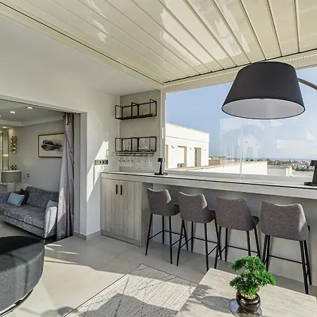Holiday home Penthouse In Puerto Banus *